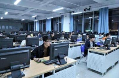 綿陽計算機職業(yè)學校與計算機技術培訓概覽